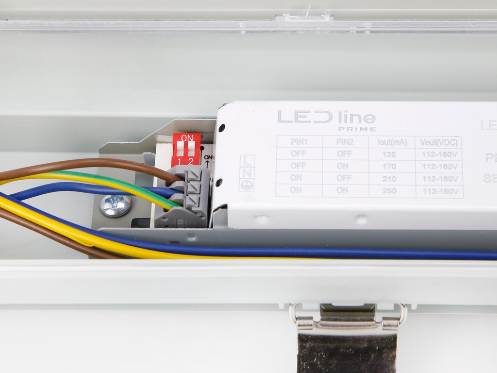 Hermetische armatuur RANGER 4000K 10-40W 7200lm IP66 120cm grijs PRIME