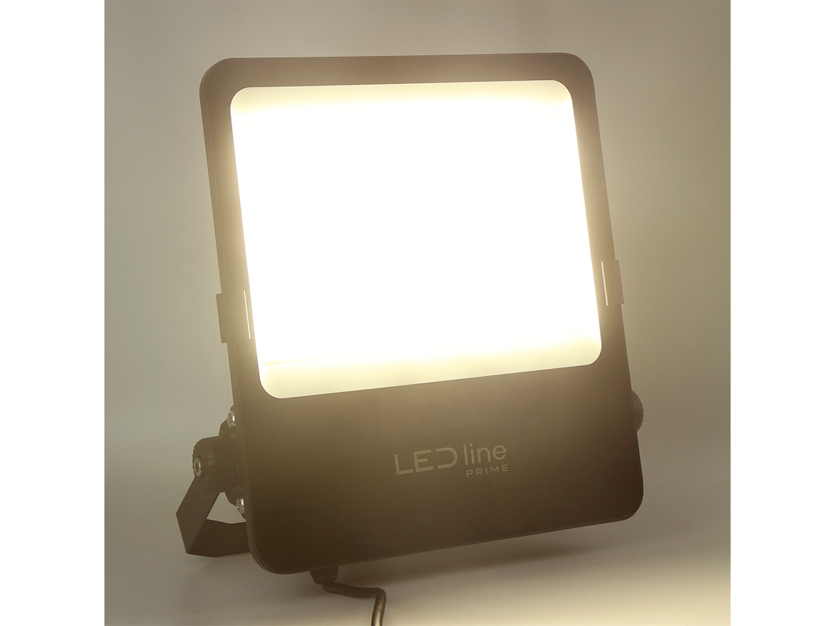 FLOODLIGHT 4000K 150W 21000lm 120° IP66 PRIME