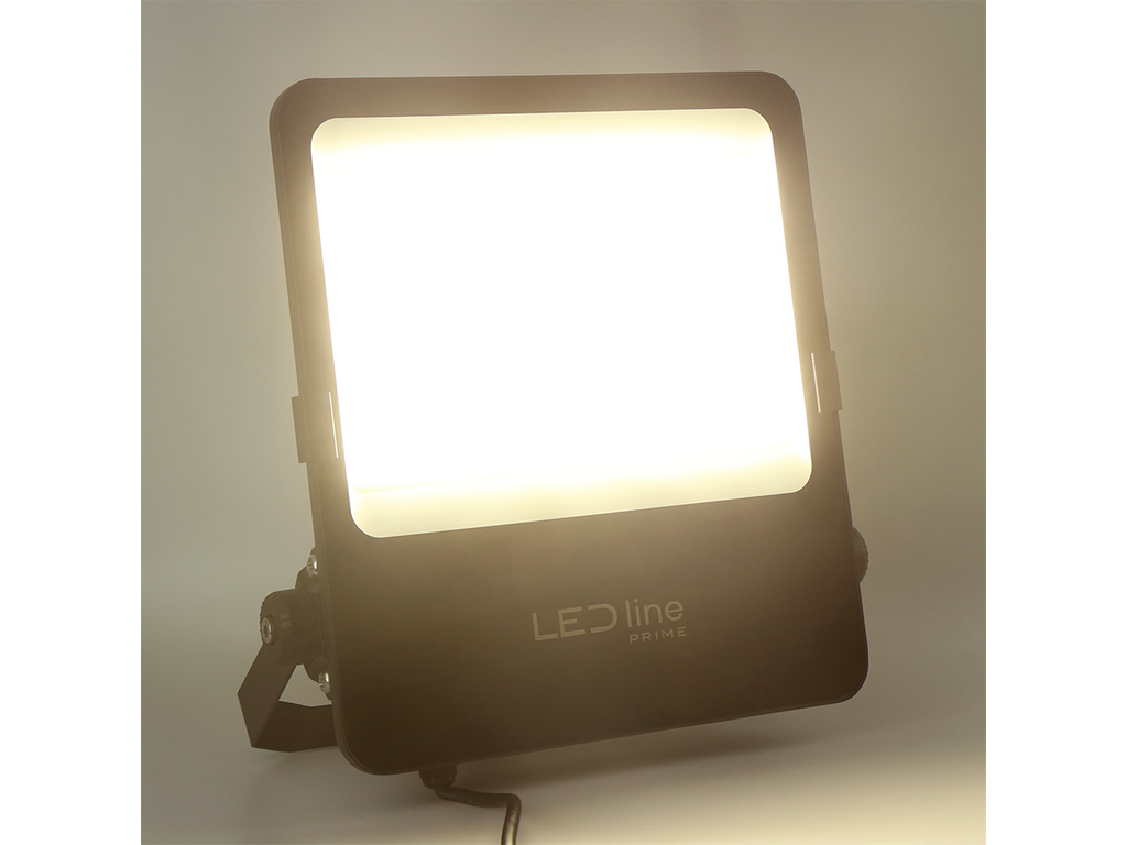 FLOODLIGHT 4000K 200W 28000lm 30° IP66 PRIME