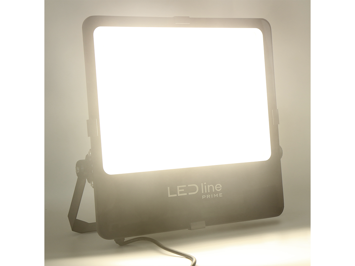 FLOODLIGHT 4000K 400W 56000lm 30° IP66 PRIME